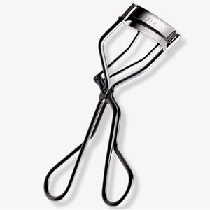 Shiseido Eyelash Curler & Curler Pad